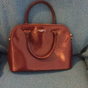 Is it a handbag, shoulder bag or crossbody?  All 3